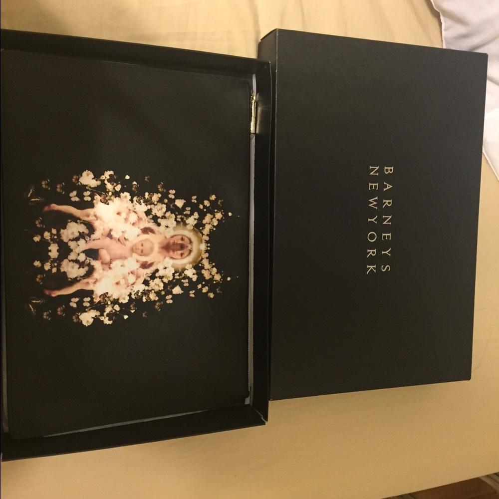 COPY - Givenchy large zip pouch